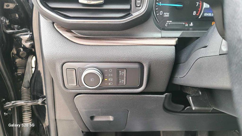 used 2022 Ford Explorer car