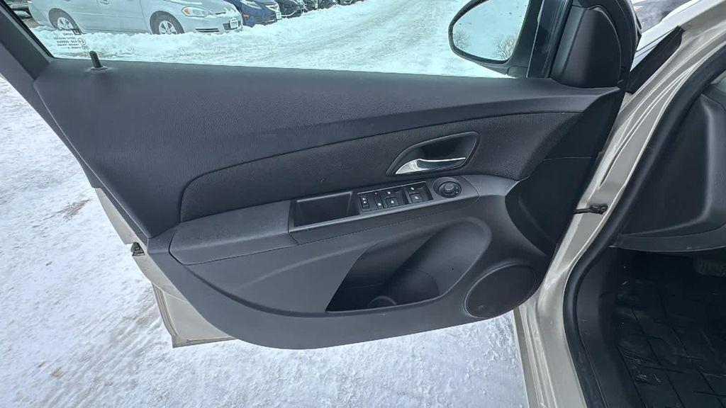 used 2015 Chevrolet Cruze car, priced at $6,999