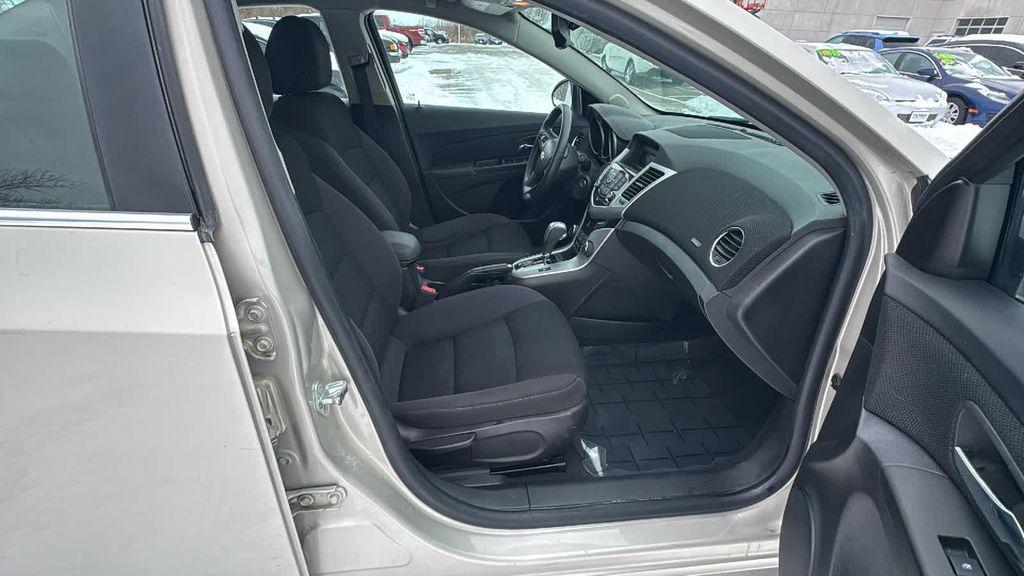 used 2015 Chevrolet Cruze car, priced at $6,999