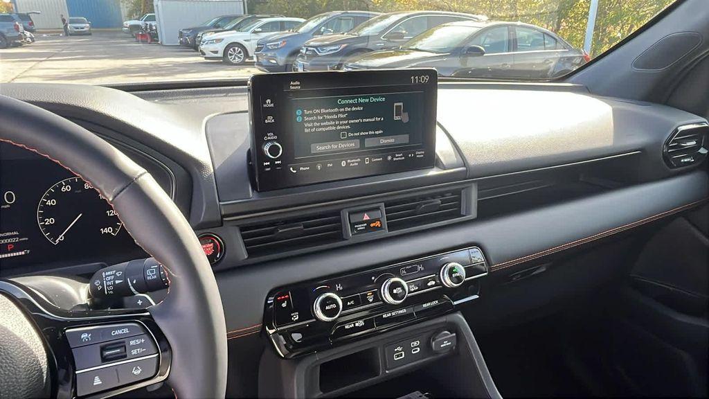 new 2025 Honda Pilot car, priced at $51,350