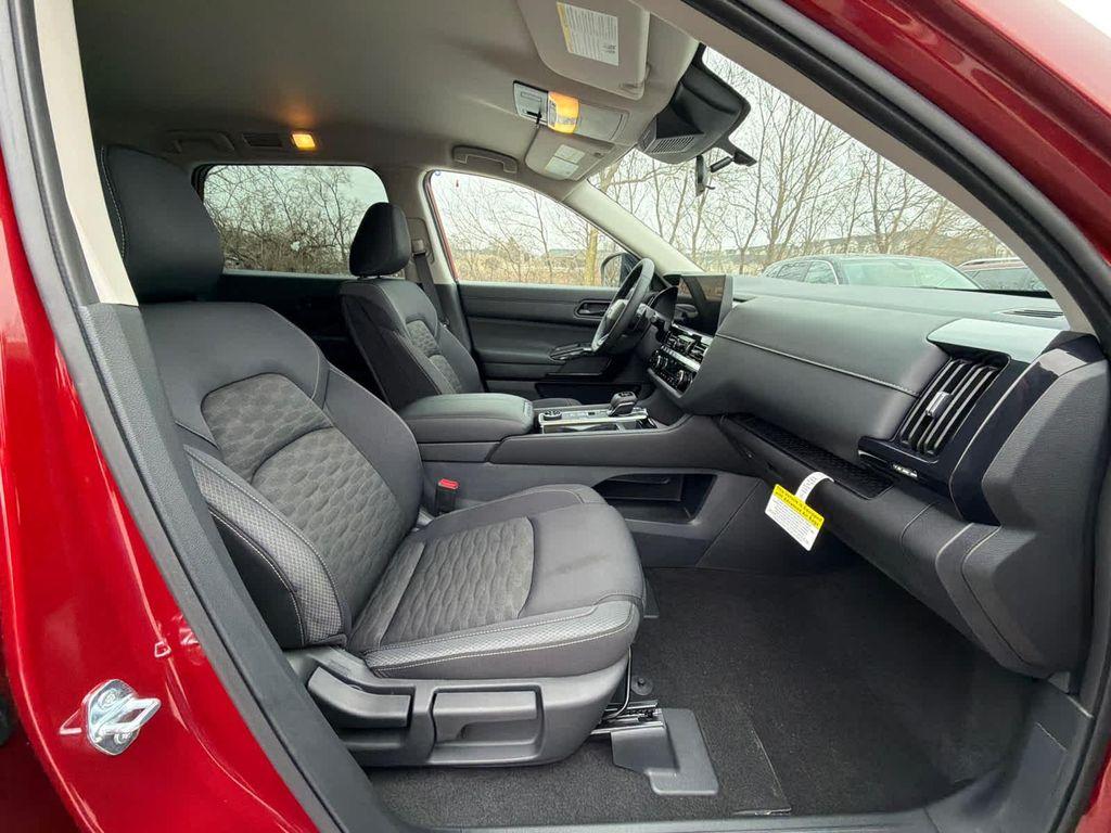 new 2026 Nissan Pathfinder car, priced at $38,741