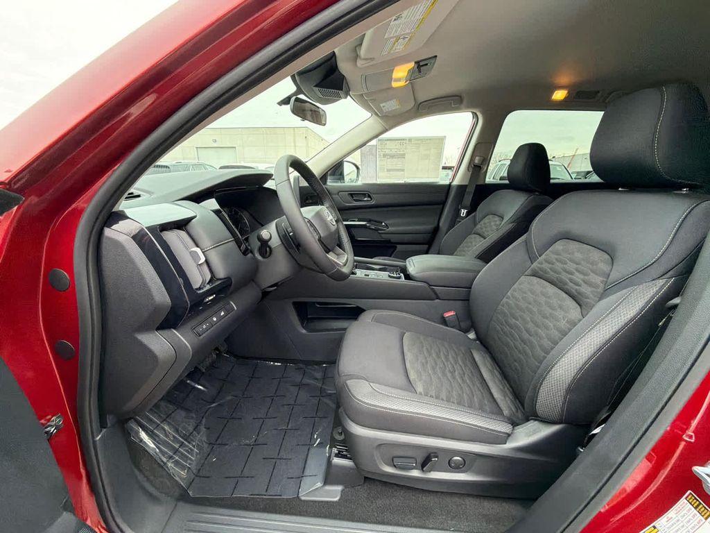 new 2026 Nissan Pathfinder car, priced at $38,741