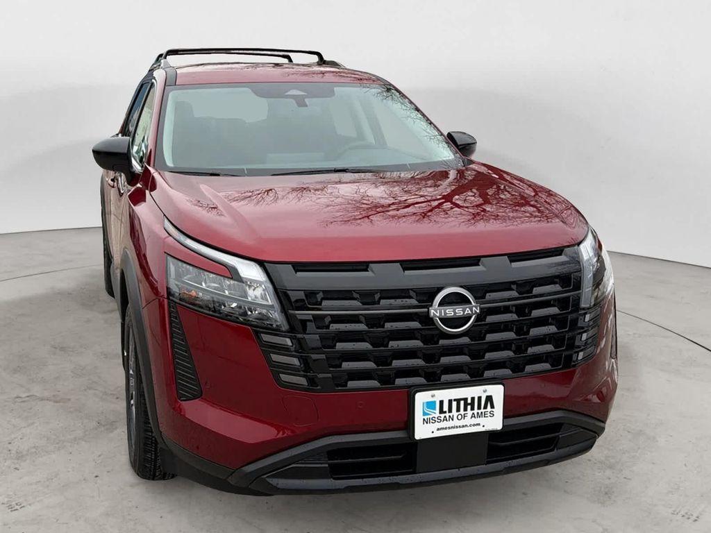 new 2026 Nissan Pathfinder car, priced at $38,741