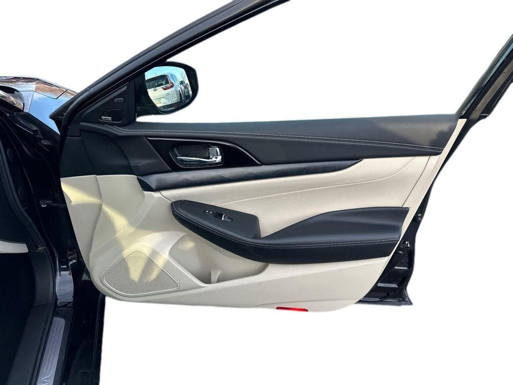 used 2021 Nissan Maxima car, priced at $23,499