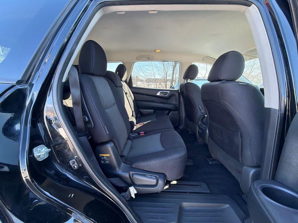 used 2020 Nissan Pathfinder car, priced at $13,999