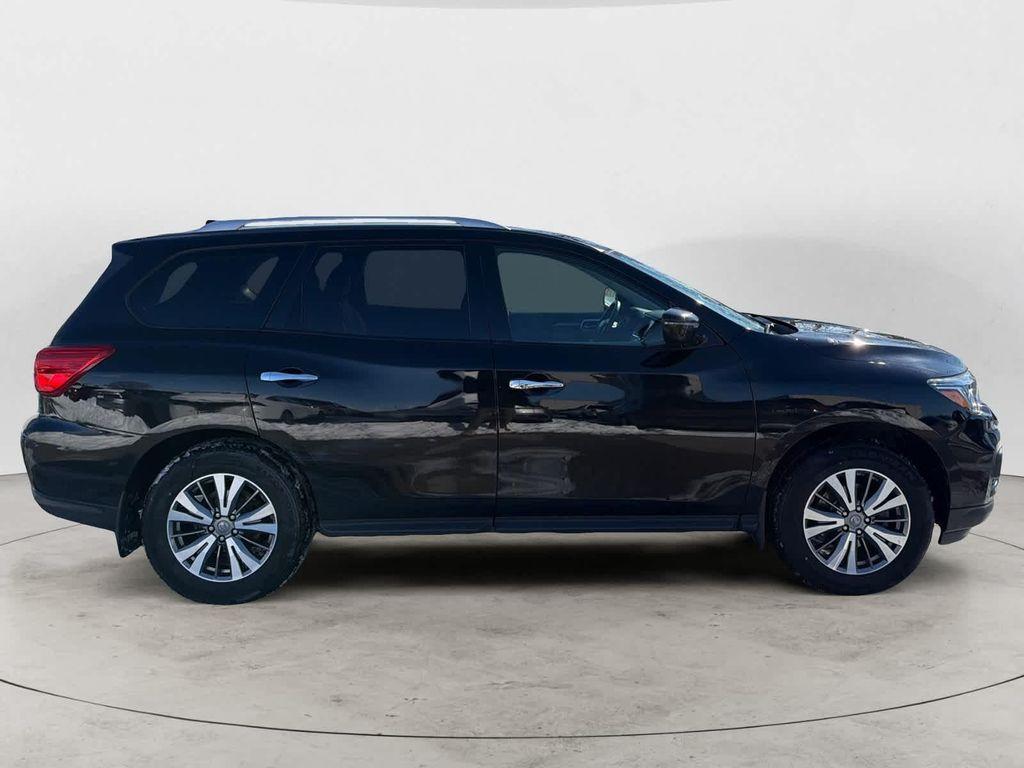 used 2020 Nissan Pathfinder car, priced at $13,999