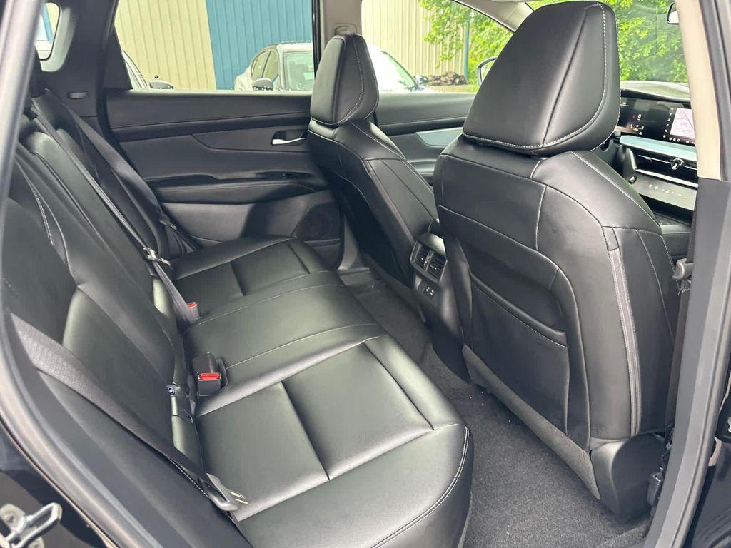 new 2025 Nissan Murano car, priced at $47,376