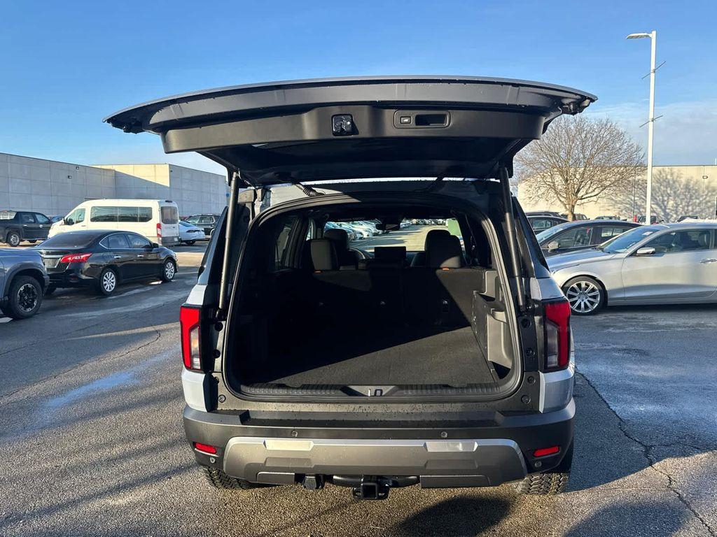 new 2026 Honda Passport car, priced at $50,400