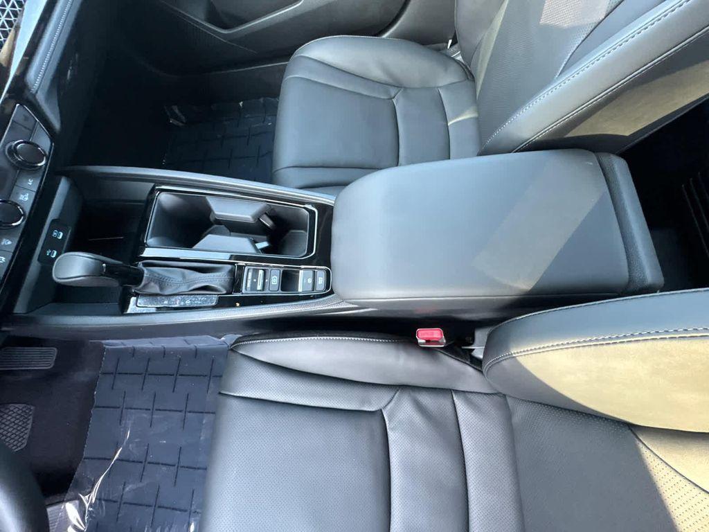 new 2026 Honda Accord Hybrid car, priced at $36,290