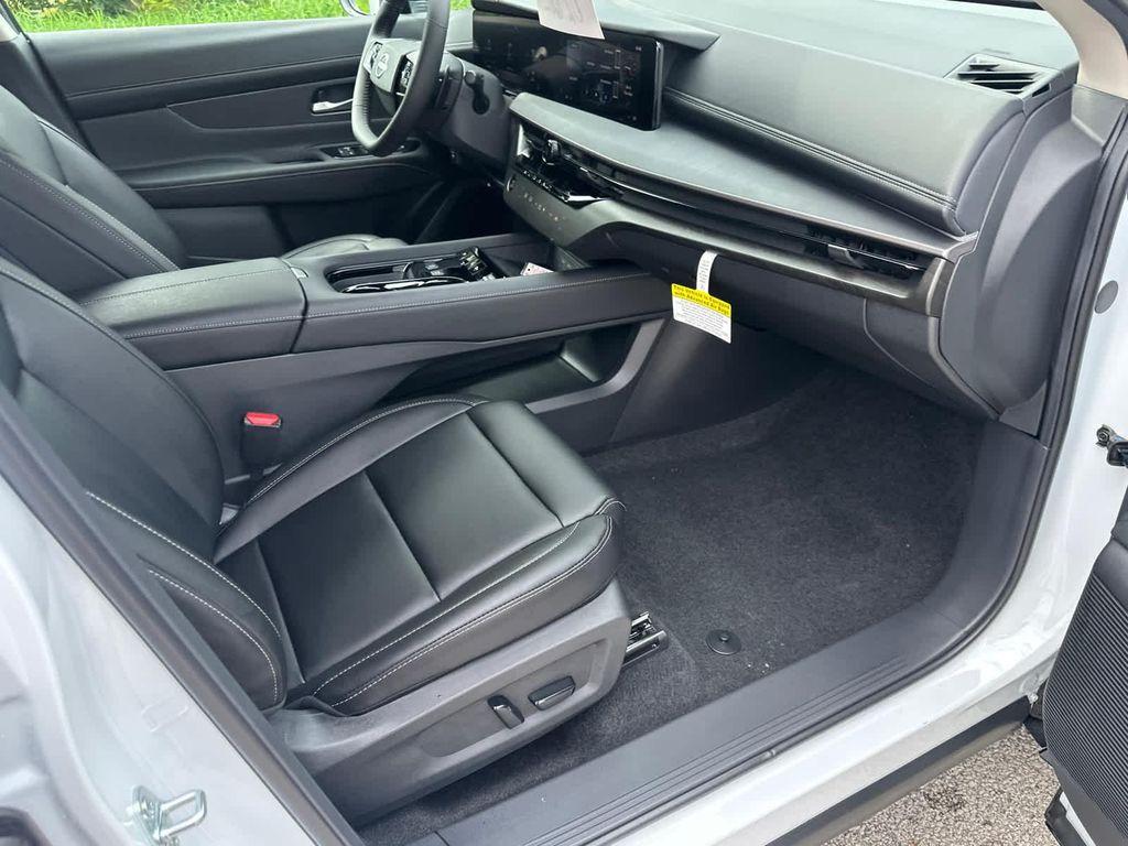 new 2025 Nissan Murano car, priced at $42,670