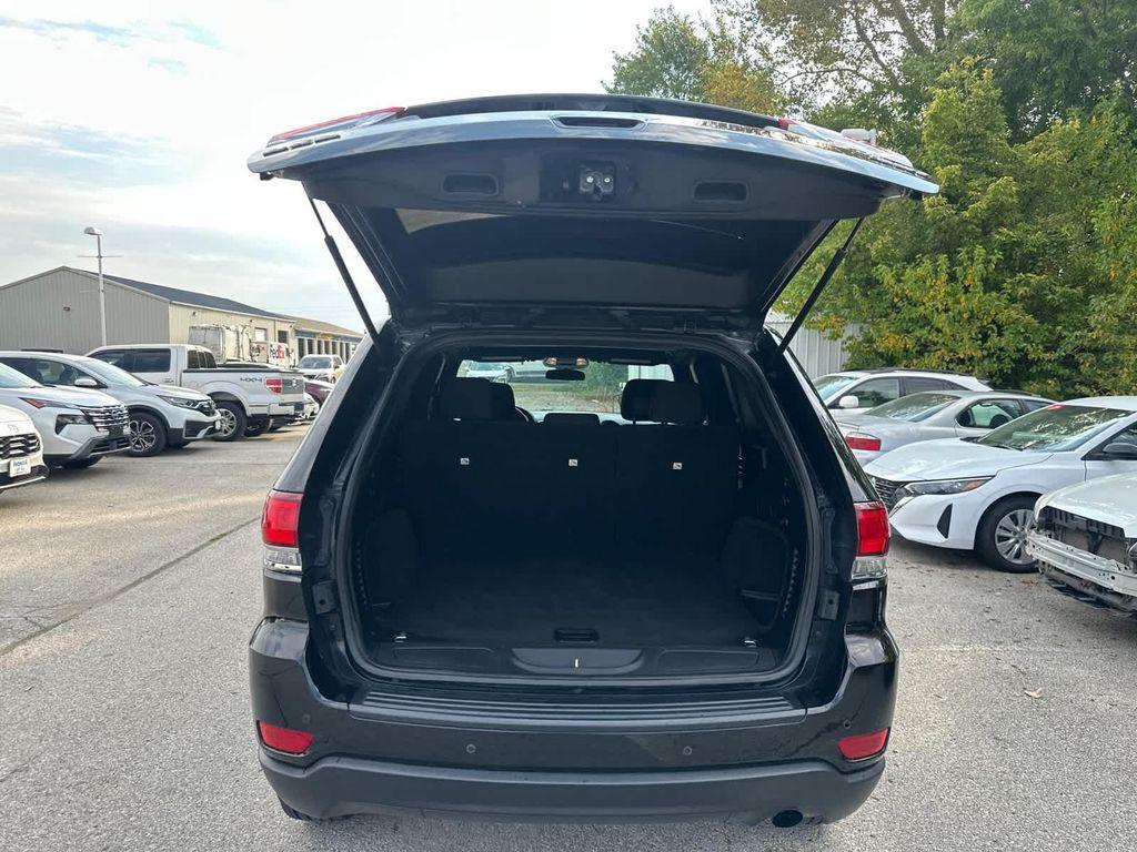 used 2020 Jeep Grand Cherokee car, priced at $17,999