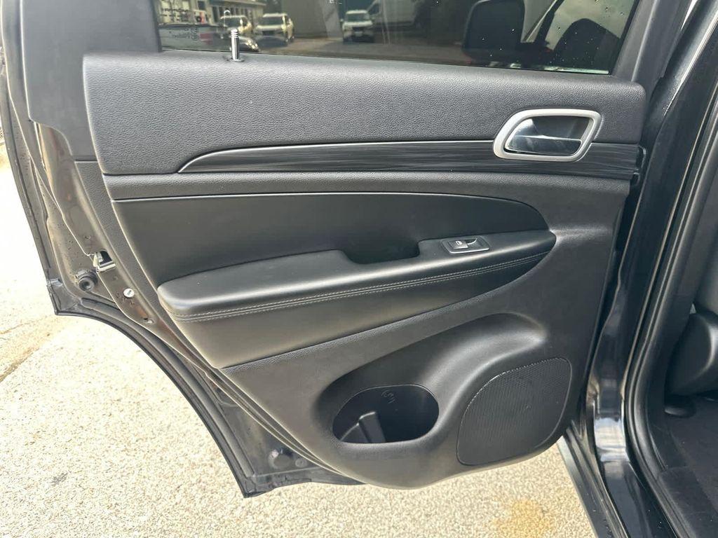 used 2020 Jeep Grand Cherokee car, priced at $17,999