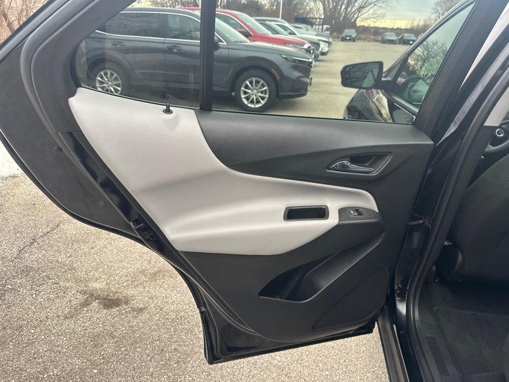 used 2023 Chevrolet Equinox car, priced at $22,999