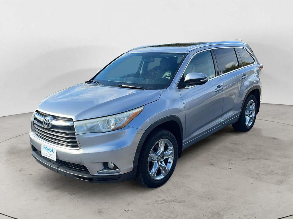 used 2014 Toyota Highlander car, priced at $10,999