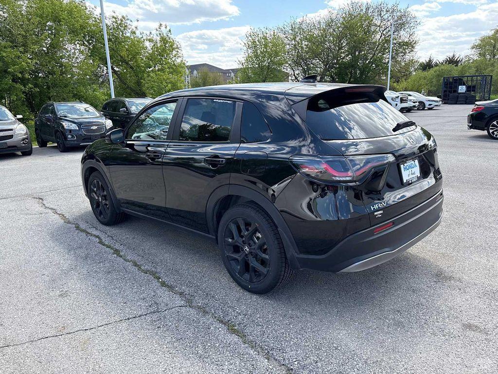 used 2025 Honda HR-V car, priced at $26,999