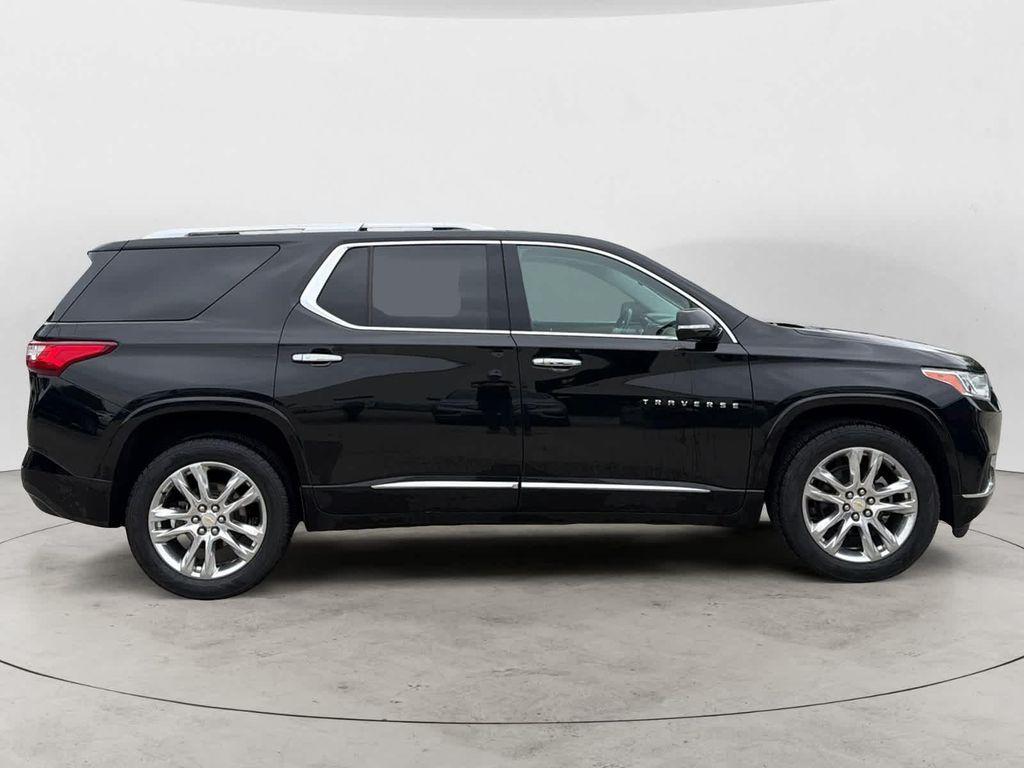 used 2019 Chevrolet Traverse car, priced at $21,179