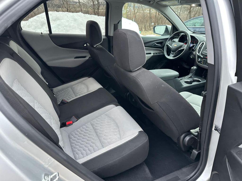 used 2021 Chevrolet Equinox car, priced at $17,999