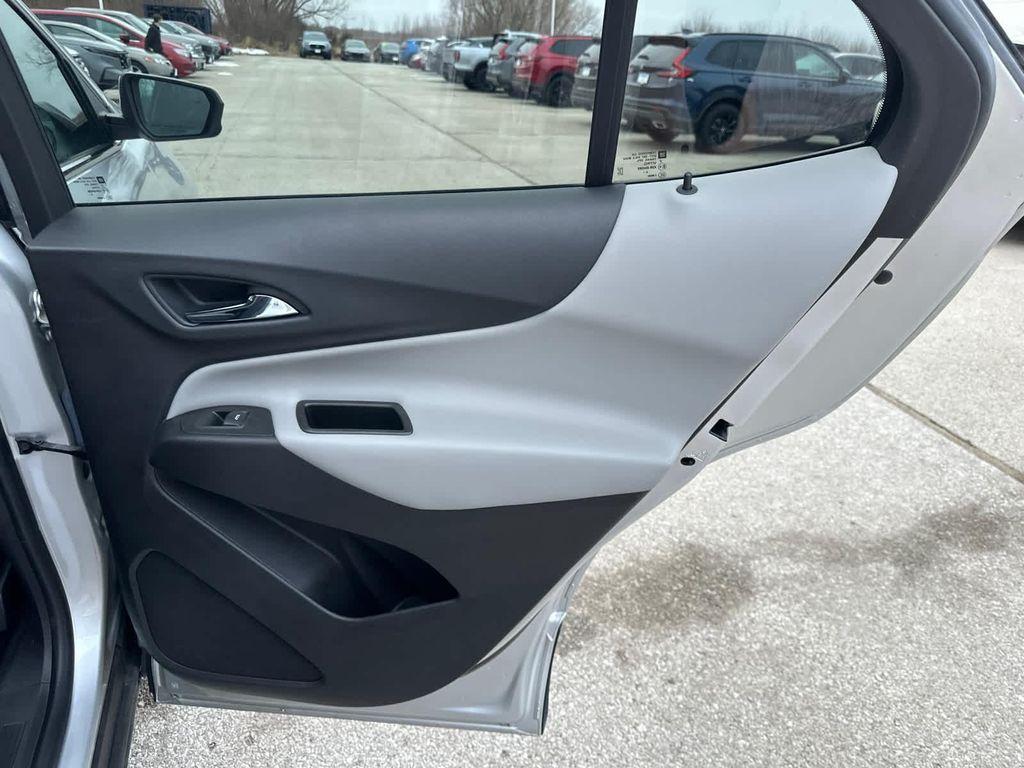 used 2021 Chevrolet Equinox car, priced at $17,999