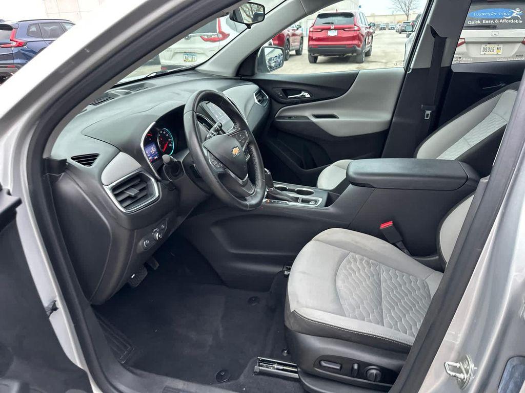 used 2021 Chevrolet Equinox car, priced at $17,999