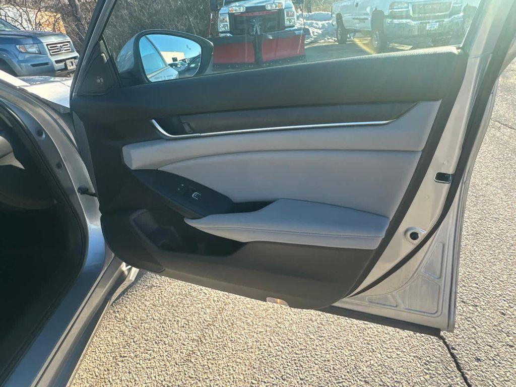 used 2018 Honda Accord Hybrid car, priced at $18,499