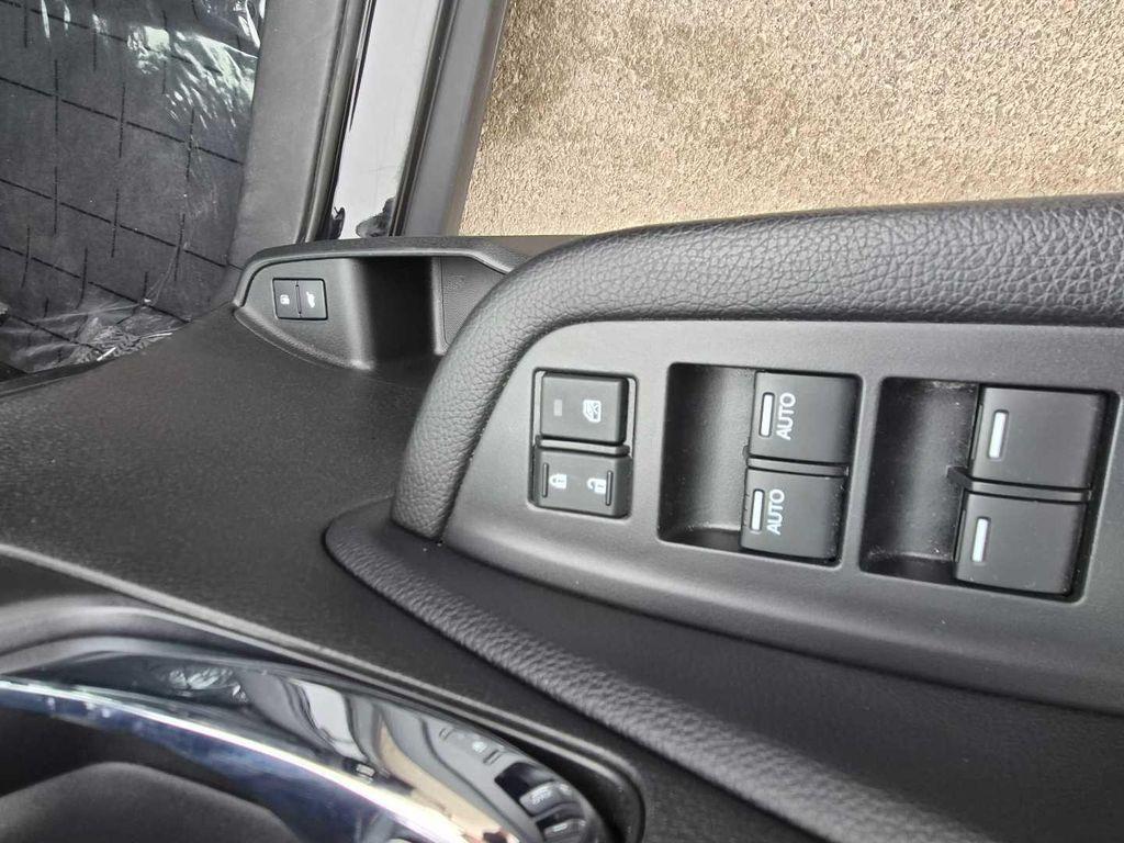 used 2017 Honda Pilot car, priced at $18,999