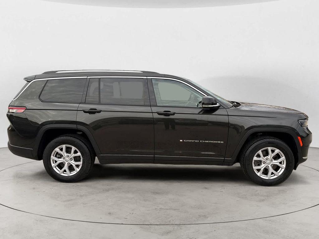 used 2022 Jeep Grand Cherokee L car, priced at $29,179