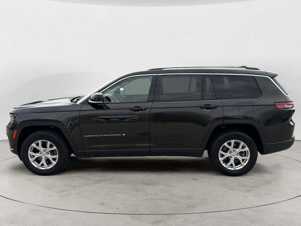 used 2022 Jeep Grand Cherokee L car, priced at $29,179