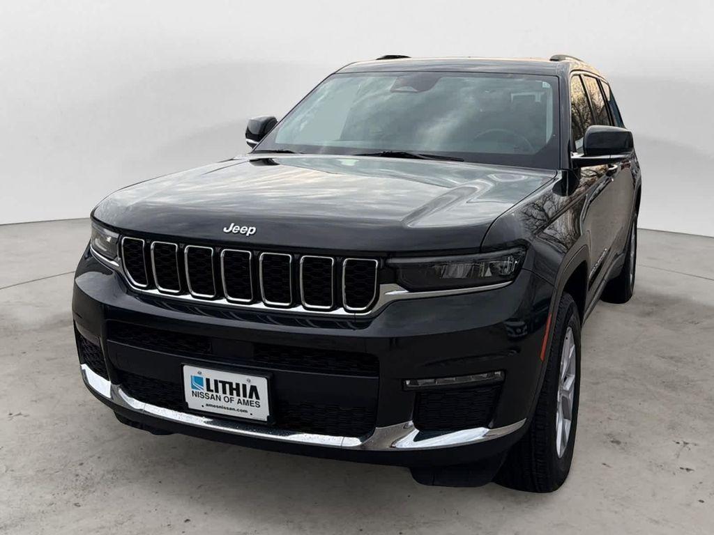 used 2022 Jeep Grand Cherokee L car, priced at $29,179