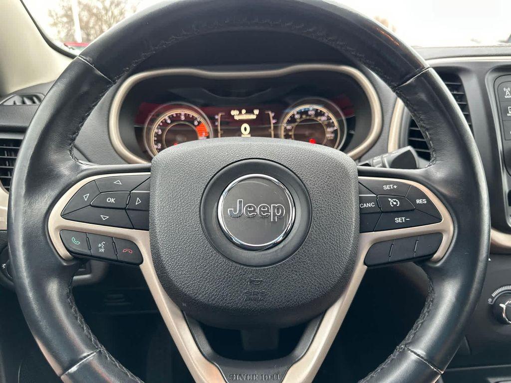 used 2017 Jeep Cherokee car, priced at $12,999