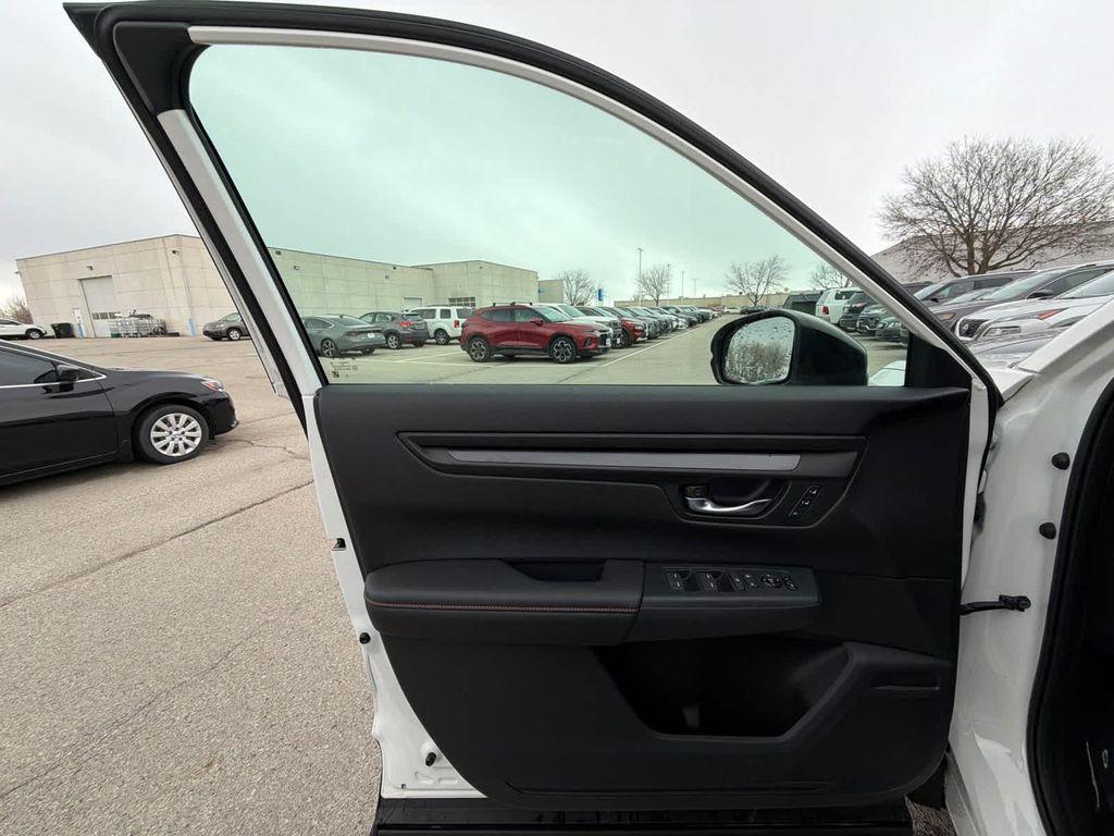 new 2026 Honda CR-V Hybrid car, priced at $42,130