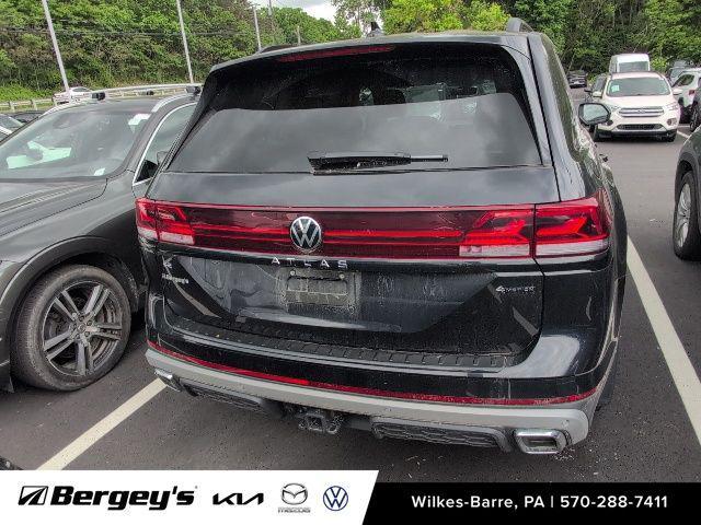 used 2025 Volkswagen Atlas car