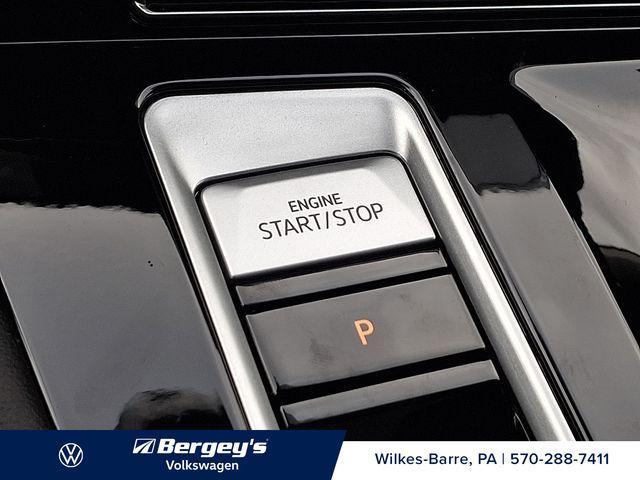 new 2026 Volkswagen Atlas car, priced at $53,237