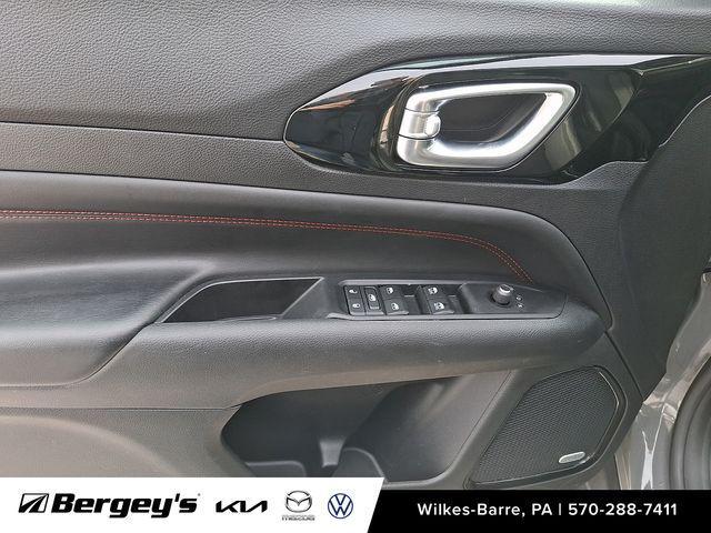 used 2022 Jeep Compass car, priced at $22,995