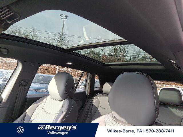 new 2026 Volkswagen Tiguan car, priced at $40,162