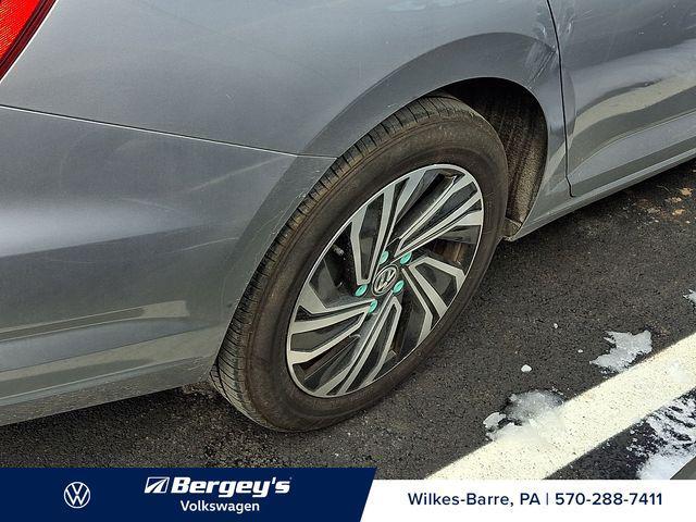 used 2021 Volkswagen Jetta car, priced at $17,312