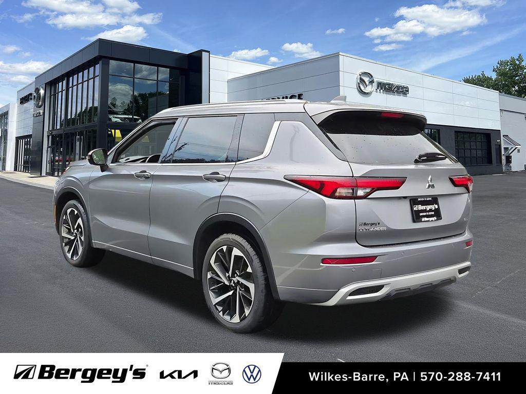 used 2023 Mitsubishi Outlander car, priced at $22,989