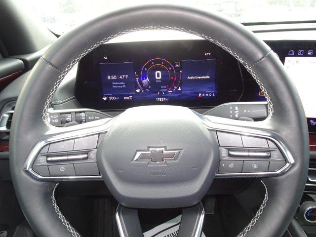 used 2025 Chevrolet Traverse car, priced at $46,888