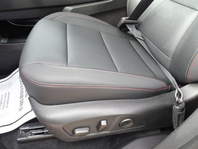 used 2025 Chevrolet Traverse car, priced at $46,888