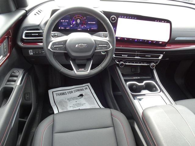 used 2025 Chevrolet Traverse car, priced at $46,888