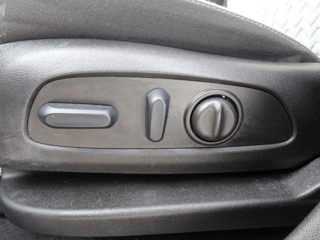 used 2023 Chevrolet Equinox car, priced at $19,888