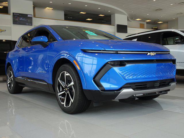 new 2025 Chevrolet Equinox EV car, priced at $43,590