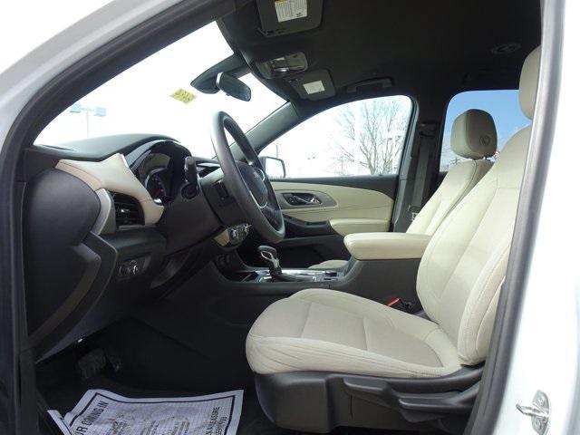 used 2022 Chevrolet Traverse car, priced at $25,888