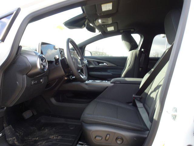 new 2026 Chevrolet Equinox EV car, priced at $41,892