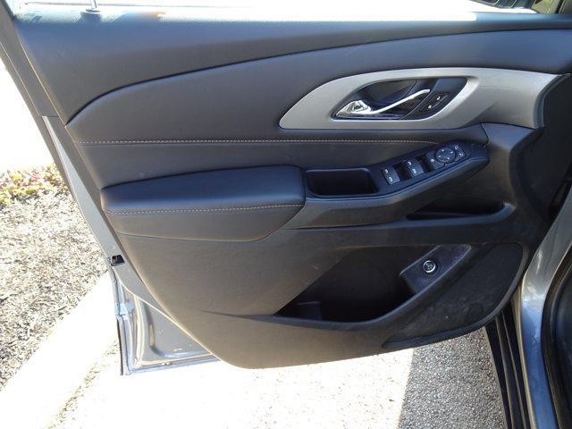used 2019 Chevrolet Traverse car, priced at $16,144