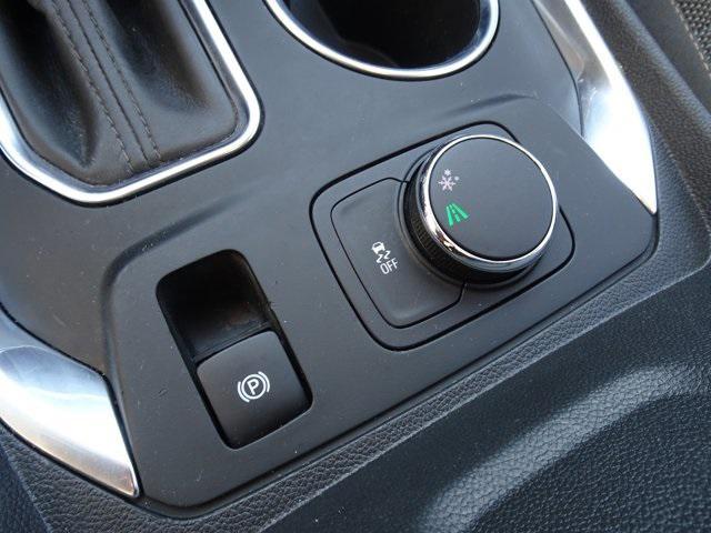 used 2019 Chevrolet Traverse car, priced at $15,188