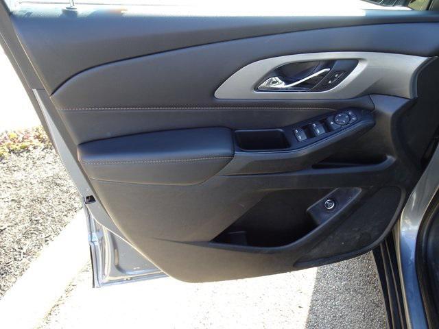 used 2019 Chevrolet Traverse car, priced at $15,188