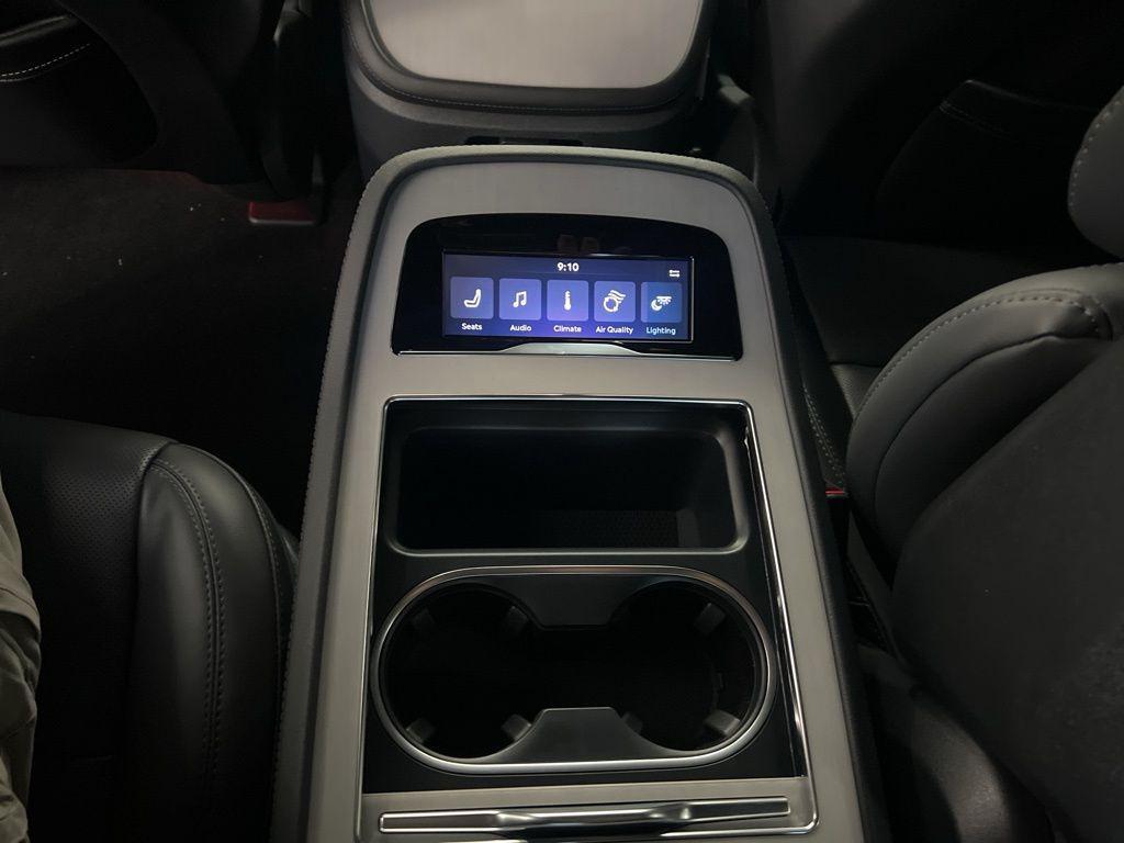 new 2026 Lincoln Navigator car, priced at $115,395