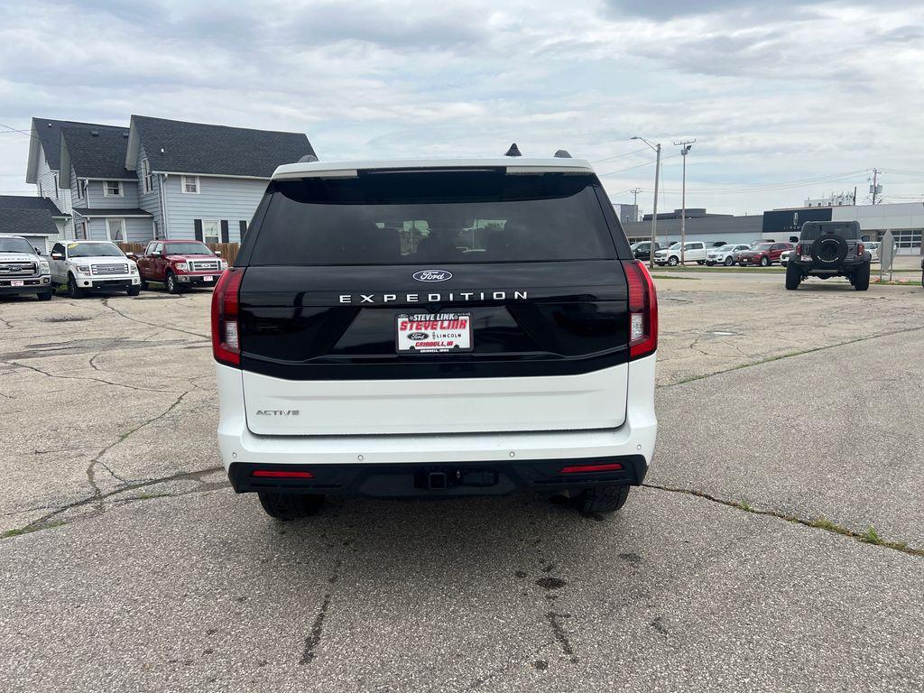used 2025 Ford Expedition car, priced at $58,733