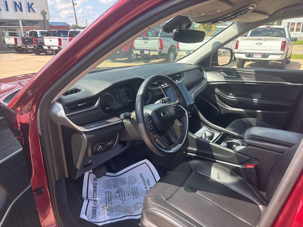 used 2022 Jeep Grand Cherokee car, priced at $26,893