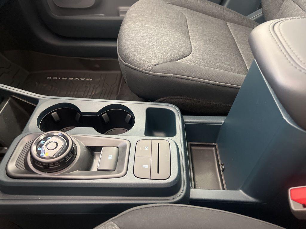 new 2025 Ford Maverick car, priced at $37,318